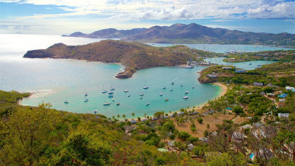 Shirley Heights que inclui paisagens da ilha, uma baía ou porto e uma cidade litorânea