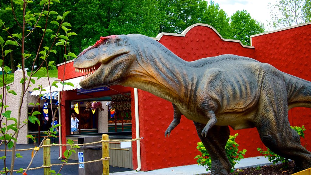 Worlds of Fun showing rides