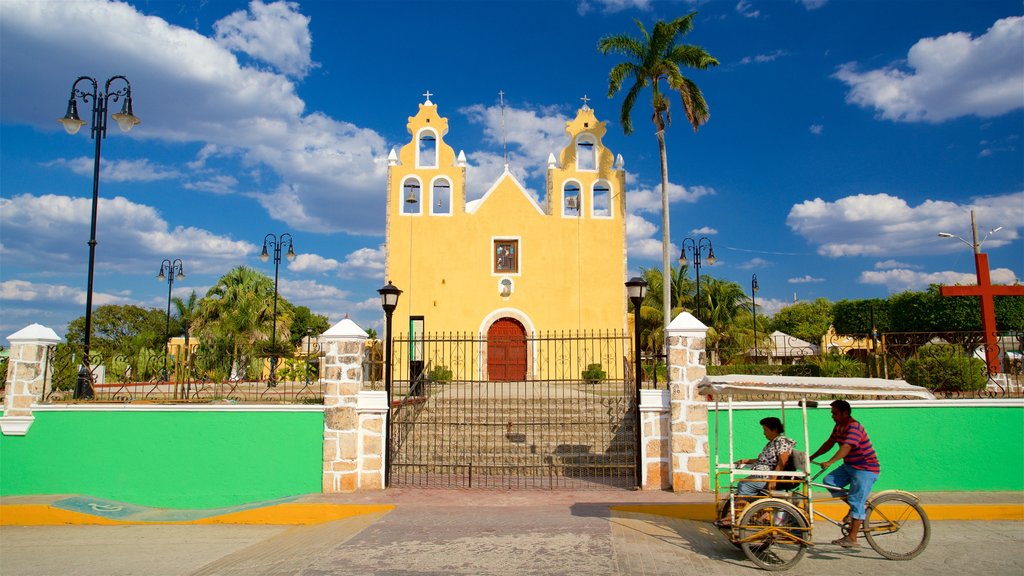 Hopelchen which includes a church or cathedral, road cycling and heritage elements