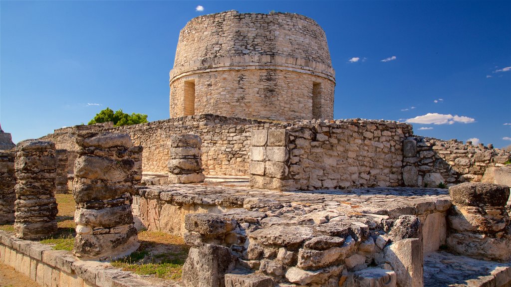 Mayapan Mayan Ruins showing heritage architecture