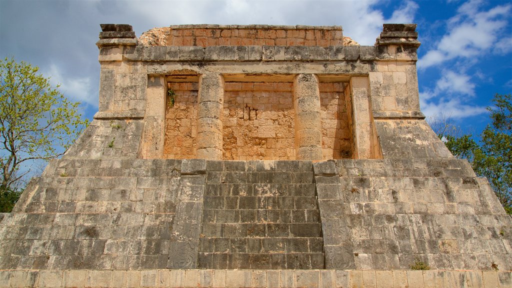 Templo del Barbado & Templo de los Jaguares y Escudos som viser kulturarv