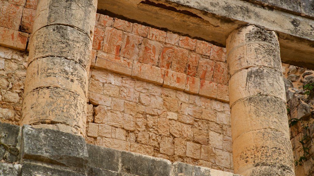 Templo del Barbado & Templo de los Jaguares y Escudos mostrando elementos de patrimônio