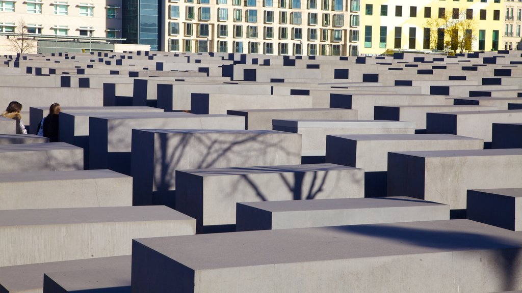 Holocaust Memorial featuring a memorial