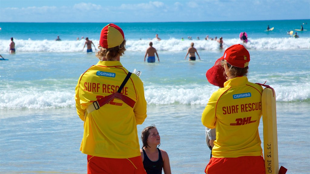 Great Ocean Road showing surf, swimming and general coastal views