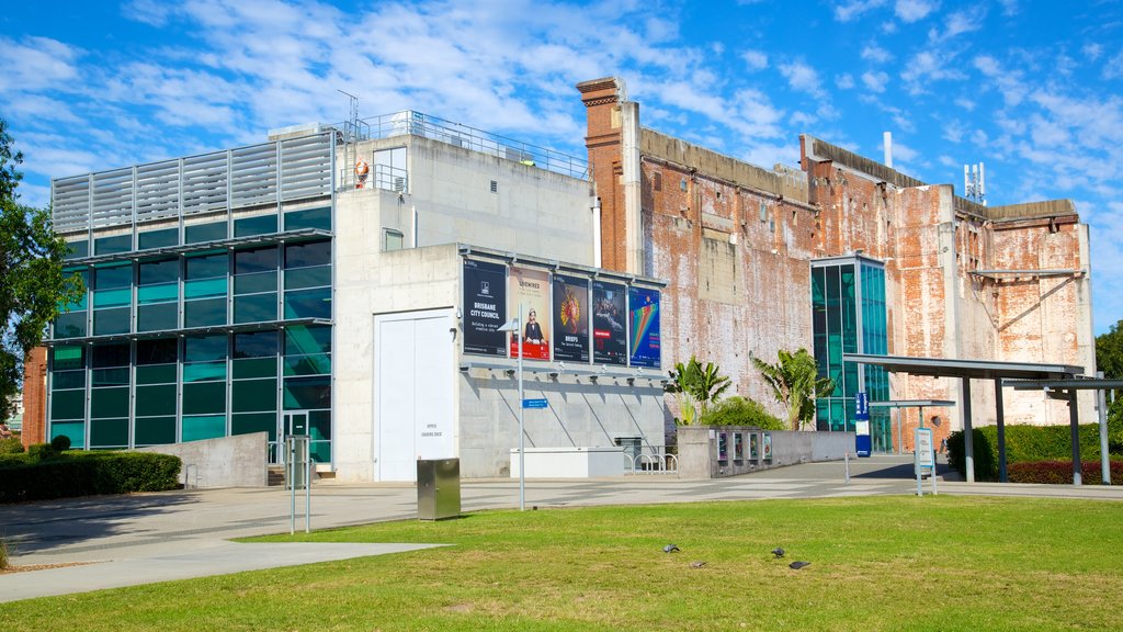 New Farm showing heritage architecture