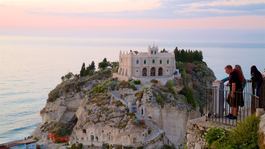 Tu viện Santa Maria dell\'Isola