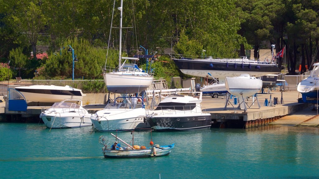 Port of Tropea