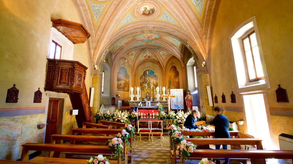 Isola dei Pescatori showing interior views, a church or cathedral and heritage elements