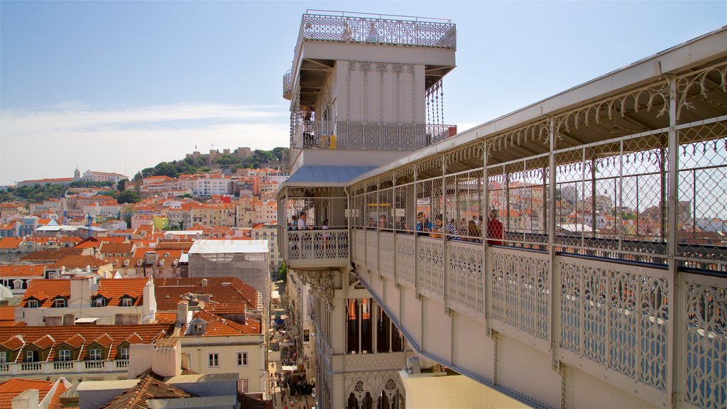 Elevador de Santa Justa som visar landskap, en stad och utsikter