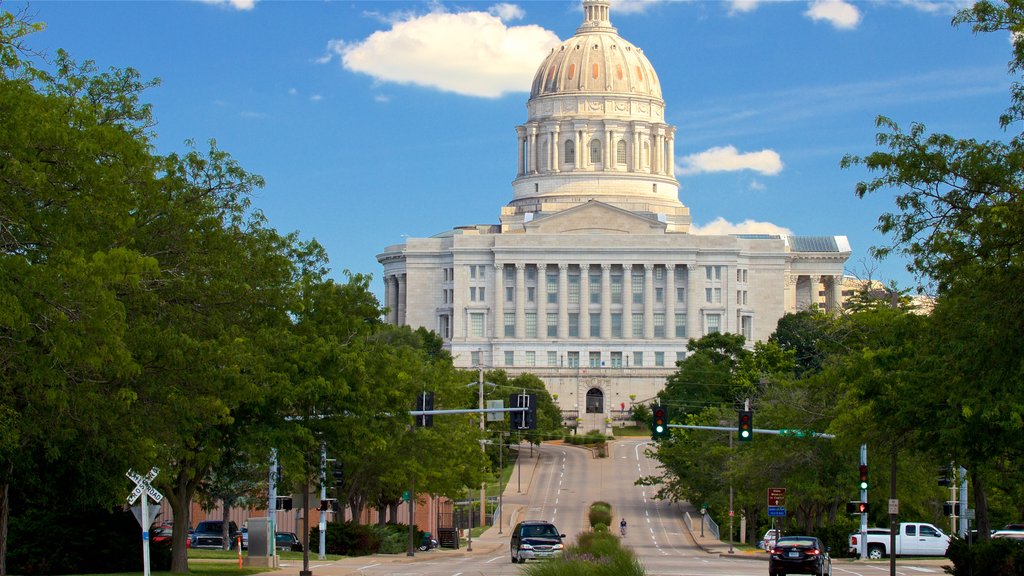 Missouri State Capitol mostrando architettura d\'epoca