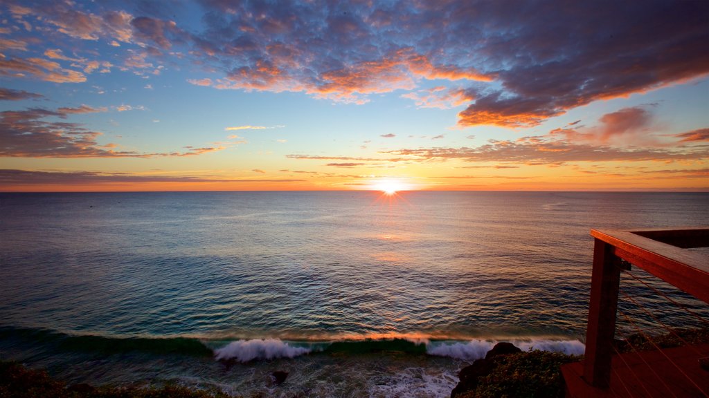 Point Danger toont een zonsondergang, algemene kustgezichten en landschappen