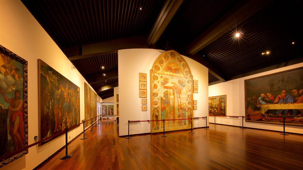 Eremitani Town Museums featuring art, interior views and religious aspects