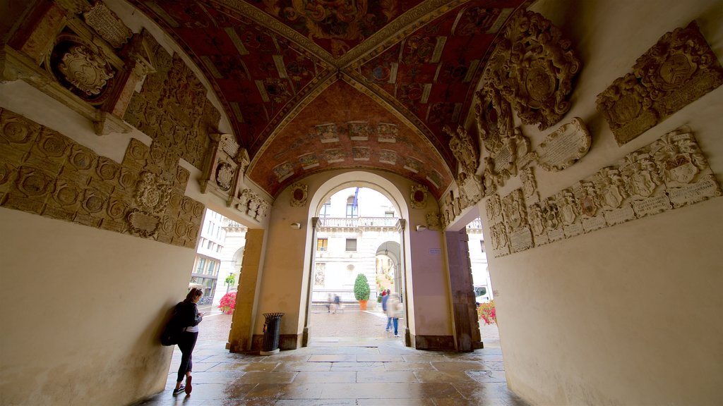 Palazzo del Bò which includes heritage elements and interior views