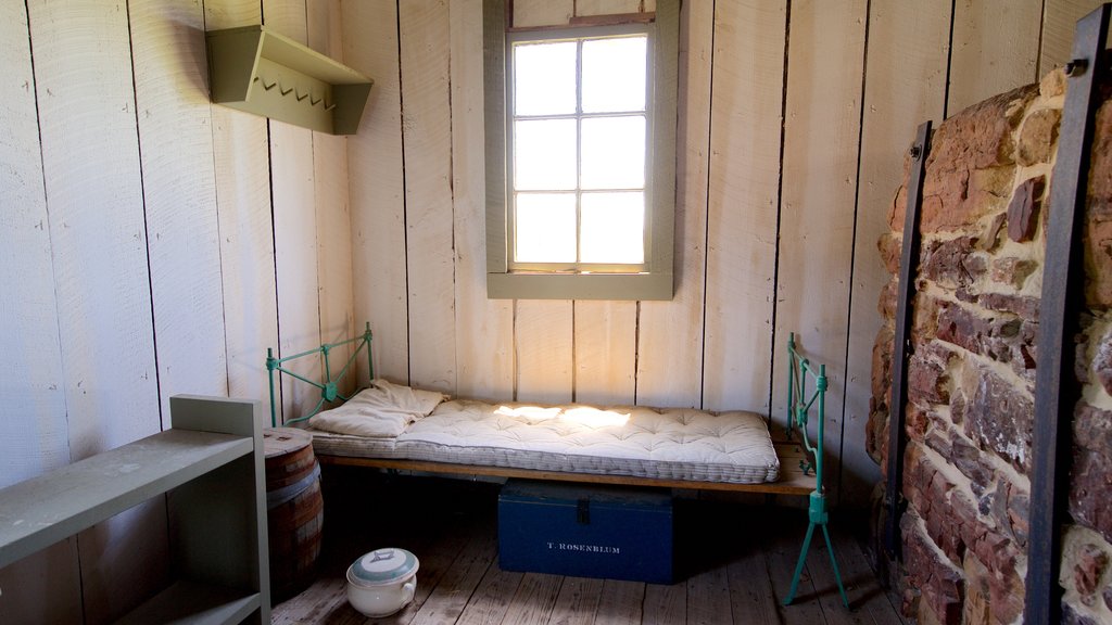 Fort Gibson Historic Site featuring heritage elements and interior views