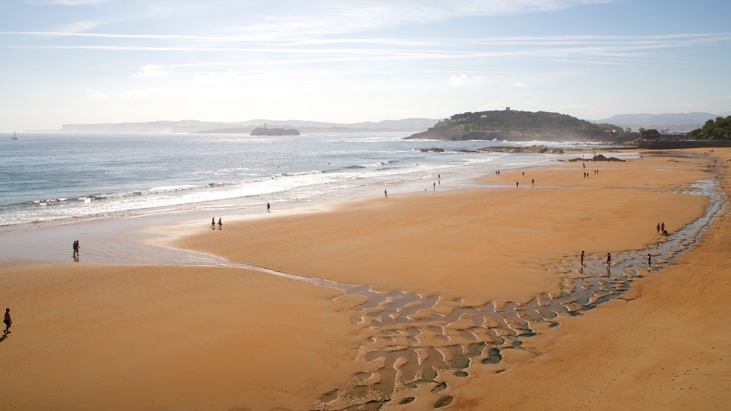 El Sardinero Beach which includes a beach and general coastal views