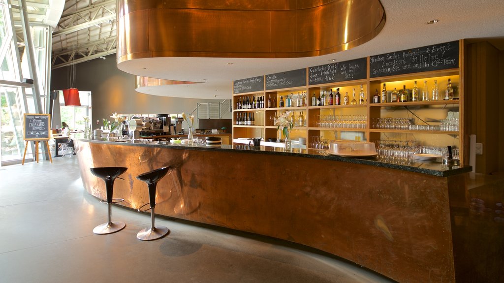 Marta Herford Museum showing a bar and interior views