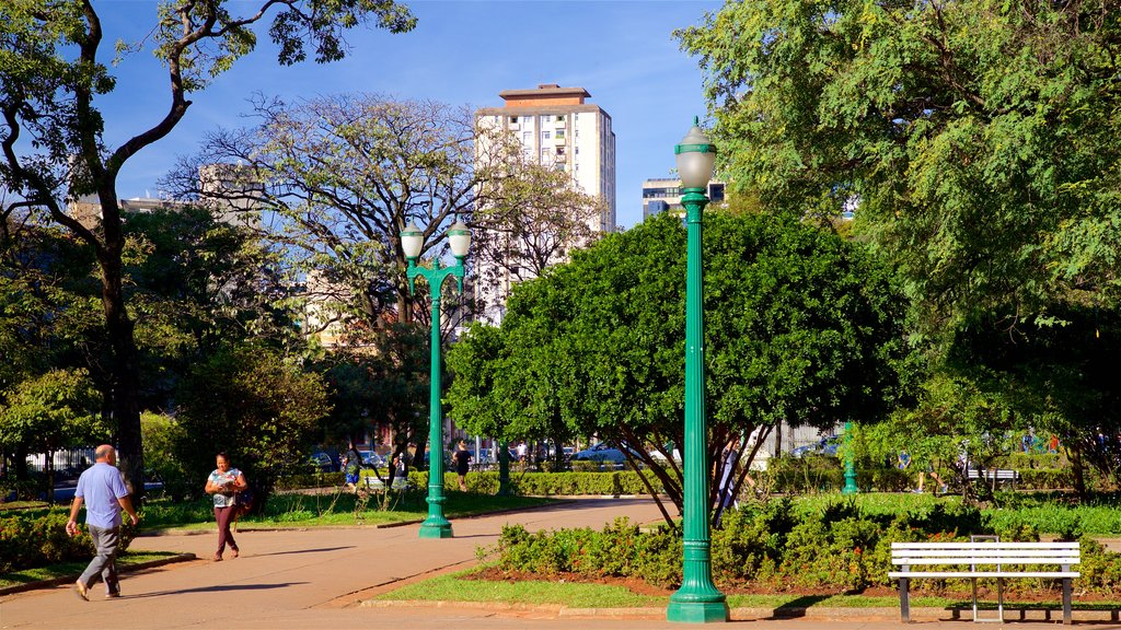 Liberty Square showing a garden