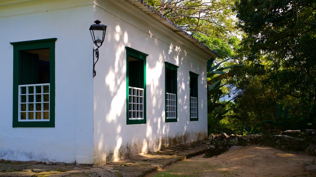 Museo Fuerte Defensor Perpetuo mostrando un pueblo