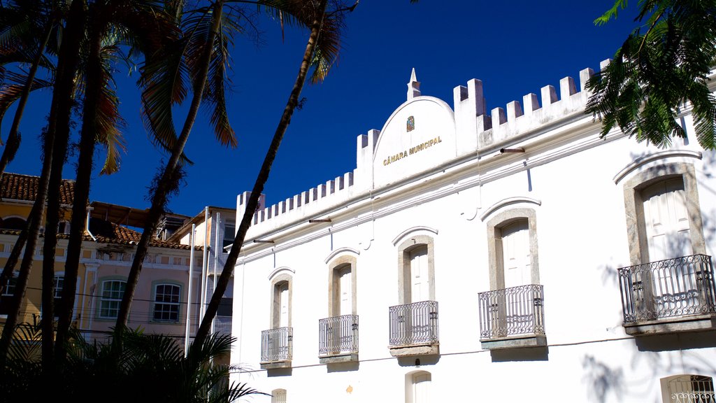 Mairie d\'Angra dos Reis montrant éléments du patrimoine