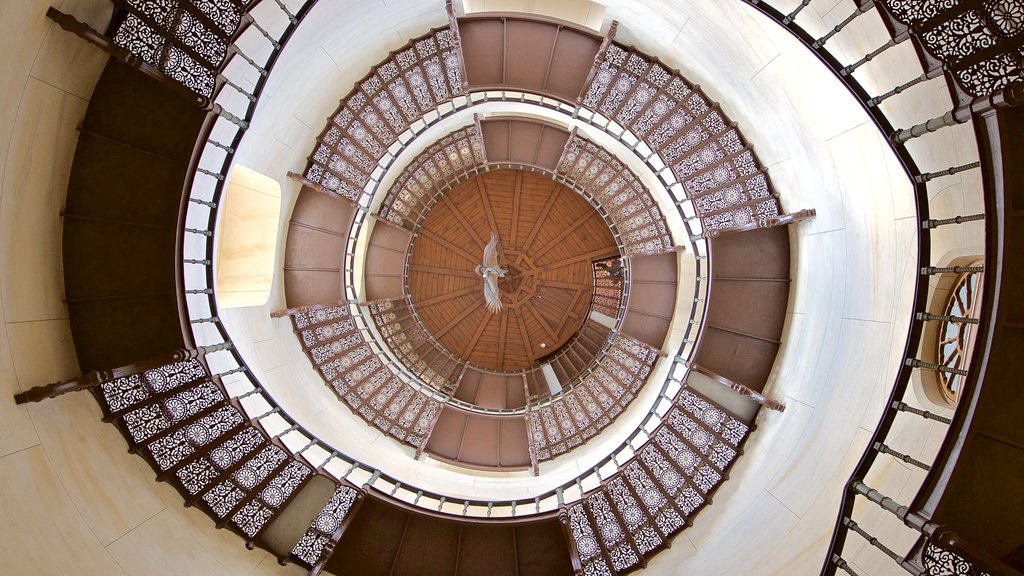 Granitz Hunting Lodge featuring interior views