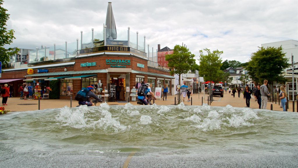 Timmendorfer Strand featuring a fountain