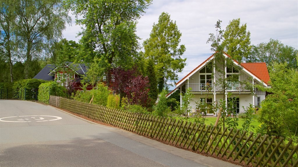 Scharbeutz showing a house