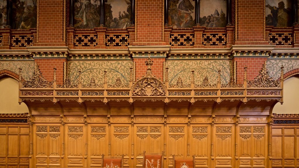 Rathaus showing heritage elements and interior views