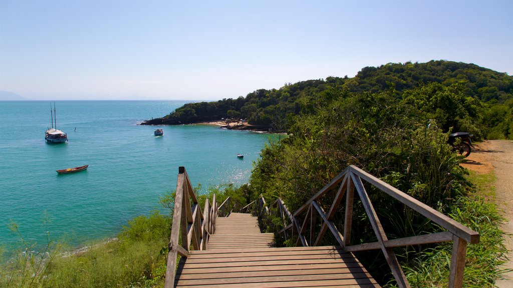 Praia Azeda caracterizando paisagens litorâneas