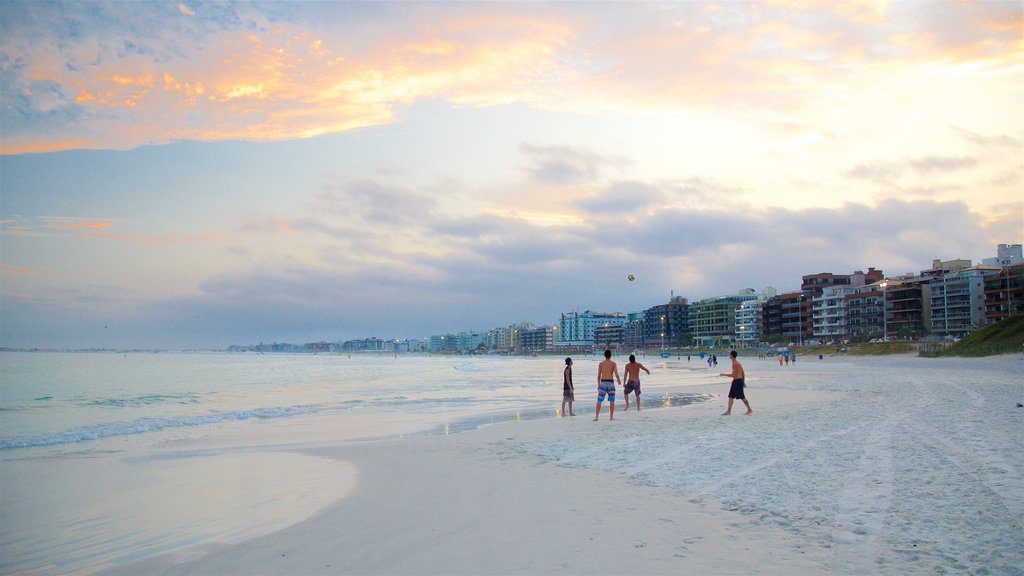 Playa Forte que incluye una playa, vista panorámica y un atardecer