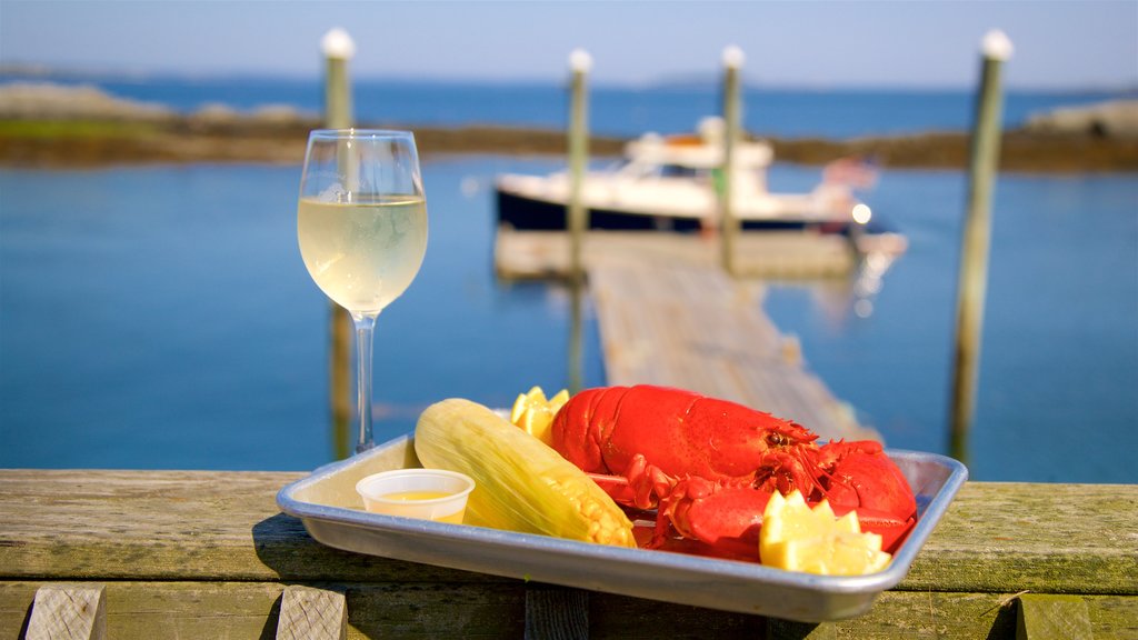 Bailey Island featuring drinks or beverages and food