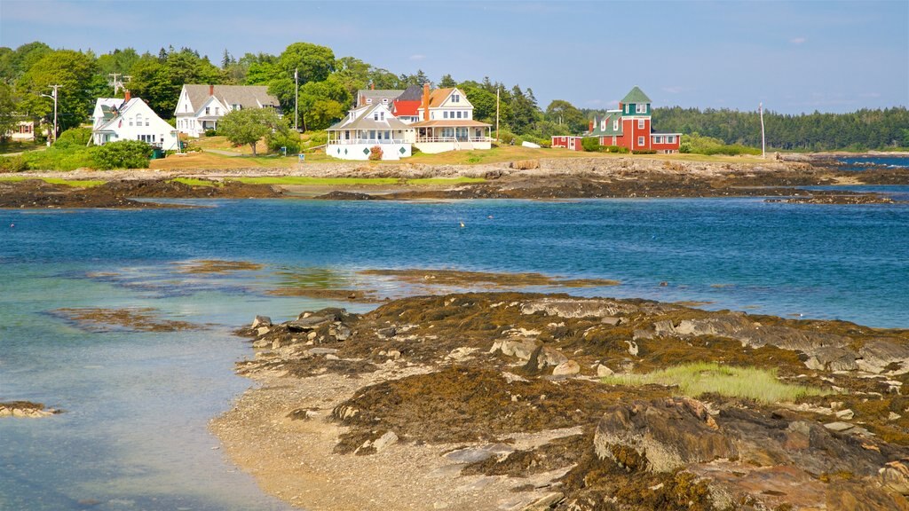 Bailey Island which includes a coastal town and general coastal views