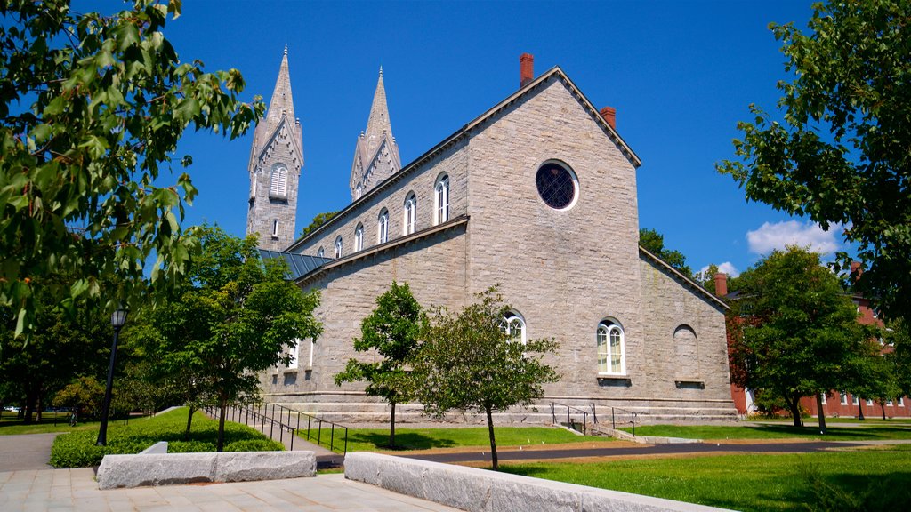 Bowdoin College showing a garden and a church or cathedral