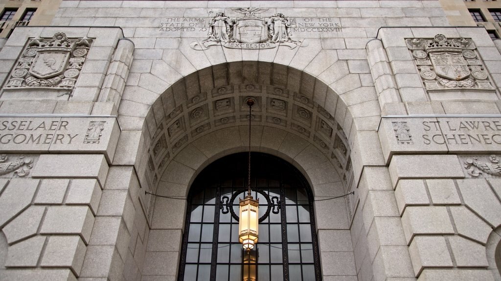 Alfred E. Smith State Office Building showing heritage elements