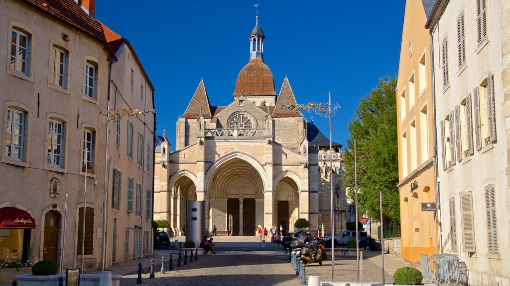 Collegiate Church of Notre-Dame featuring heritage architecture and a church or cathedral