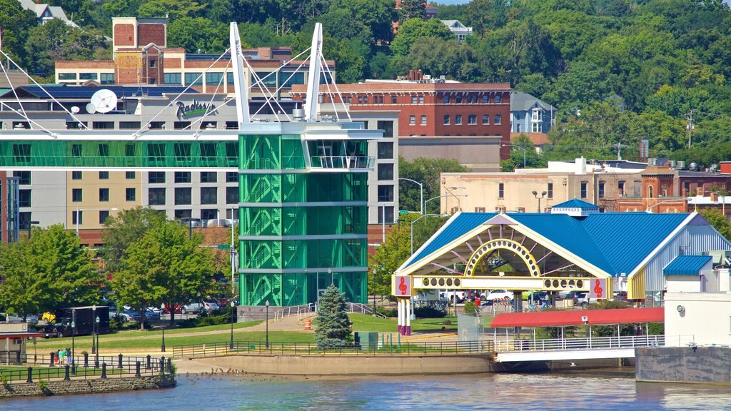 Davenport featuring a river or creek