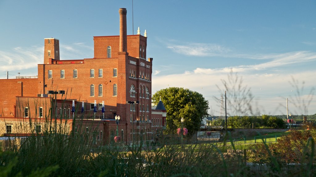 Dubuque which includes industrial elements