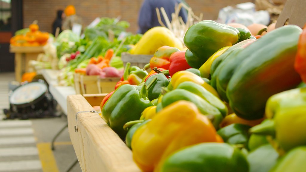 Eastern Market ofreciendo mercados y comida