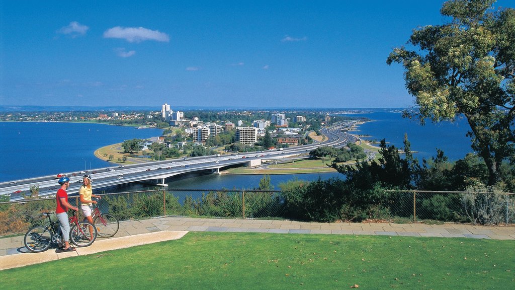 Kings Park and Botanic Garden caracterizando ciclismo, um jardim e paisagens litorâneas