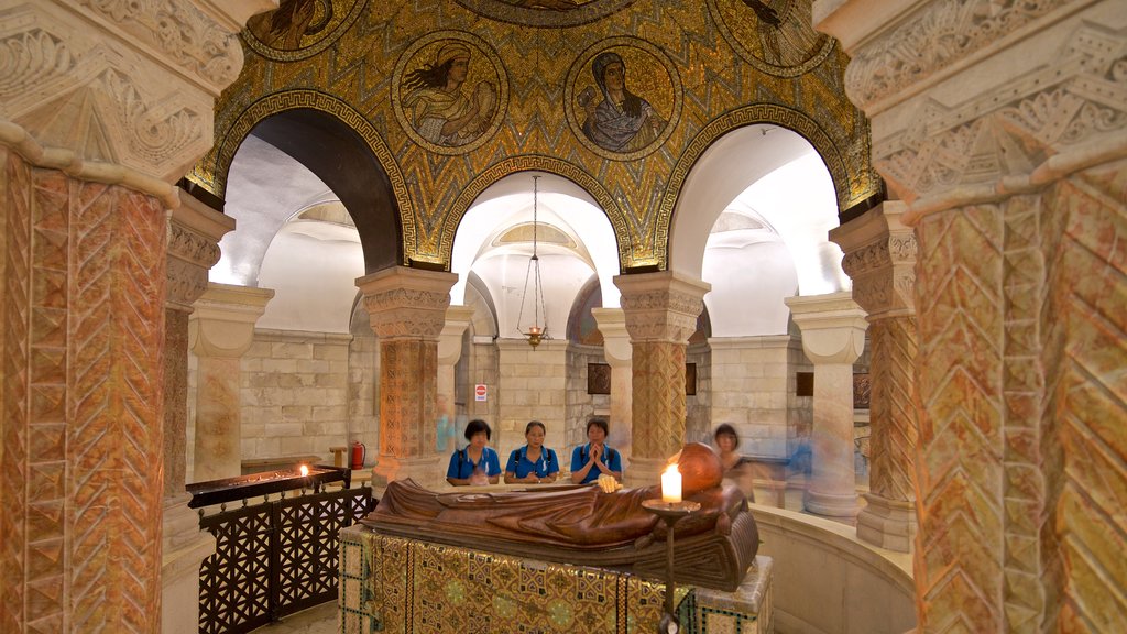 Dormition Abbey showing a church or cathedral, interior views and heritage elements