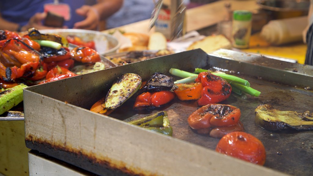 Carmel Market showing food and markets