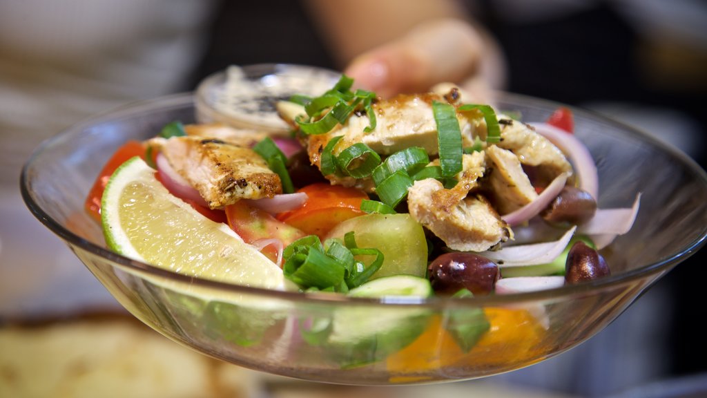 Shuk Ha\'Carmel caracterizando comida