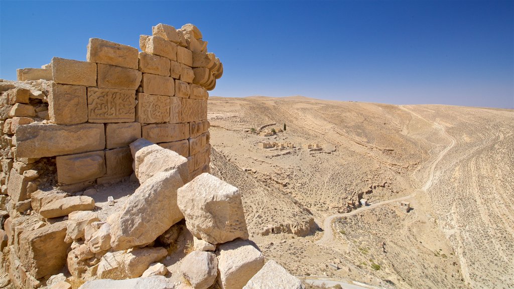 Castelo de Shobak que inclui paisagem, paisagens do deserto e ruínas de edifício