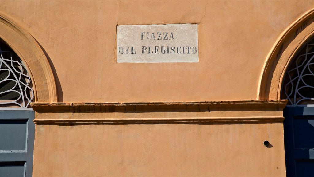 Piazza del Plebiscito showing signage