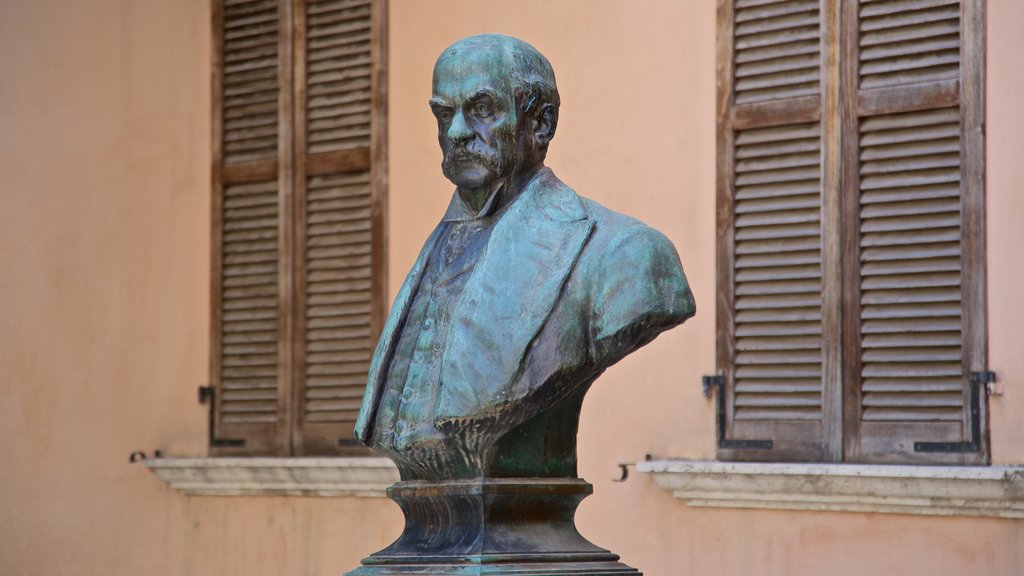 Pinacoteca Civica caracterizando uma estátua ou escultura