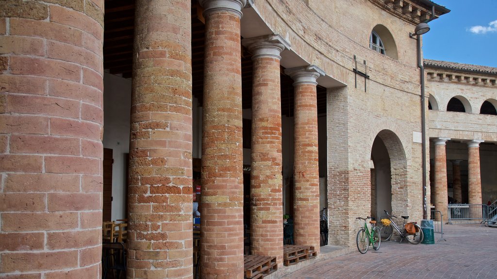 Senigallia mettant en vedette patrimoine historique