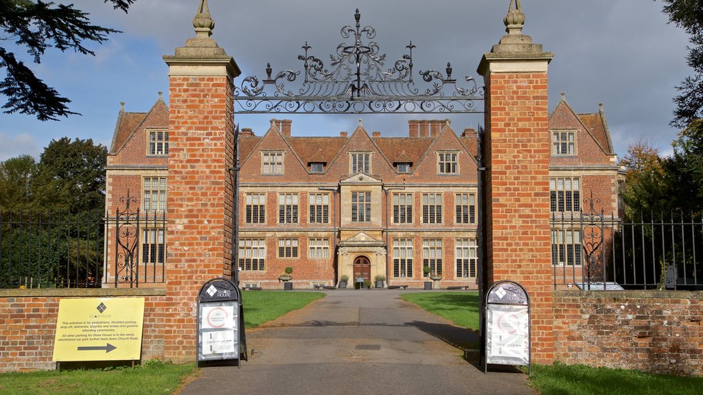 Shaw House featuring heritage elements, signage and a house