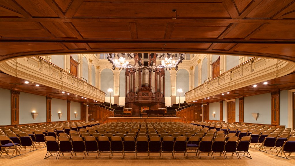 Reading Museum and Town Hall which includes theatre scenes, heritage elements and interior views