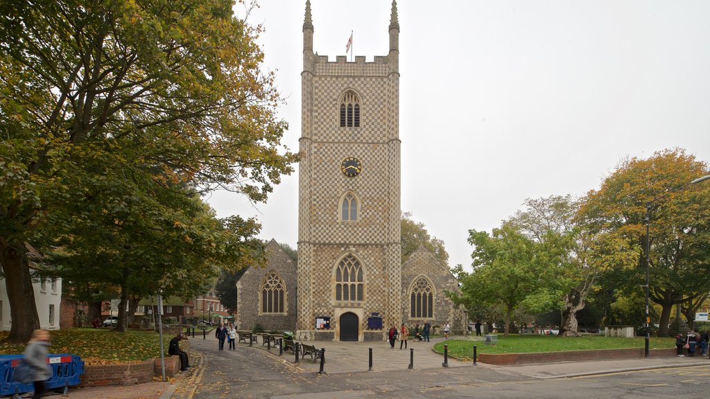 Minster Church of St Mary the Virgin showing heritage architecture and a church or cathedral