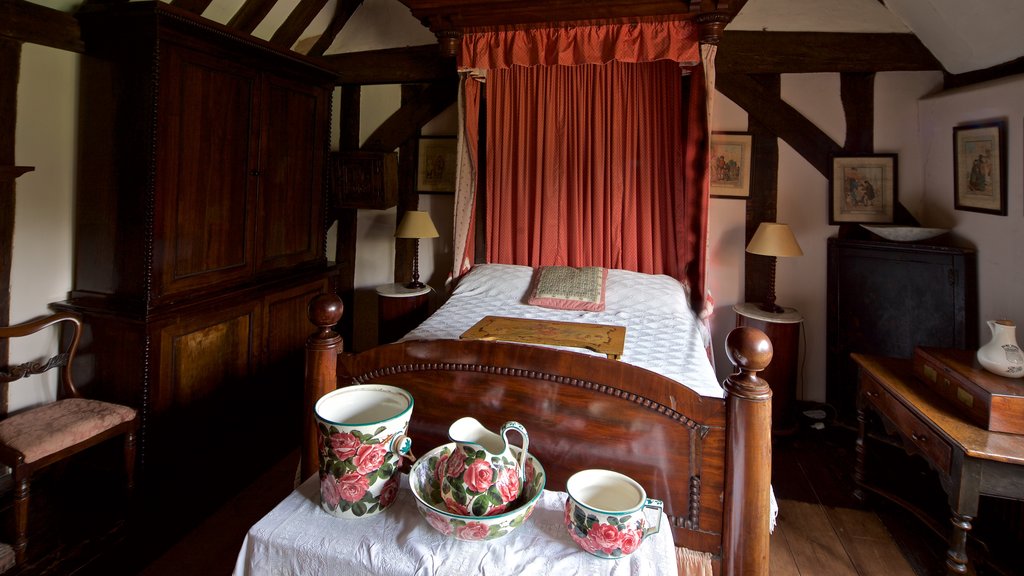 Dorney Court showing a house, heritage elements and interior views