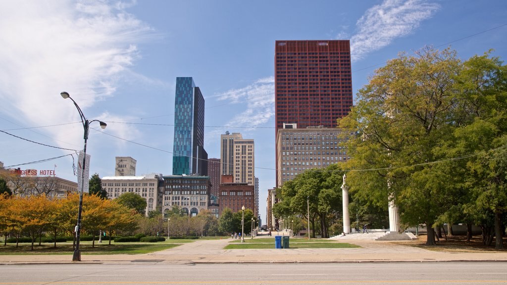 Illinois featuring a city, a high-rise building and a park